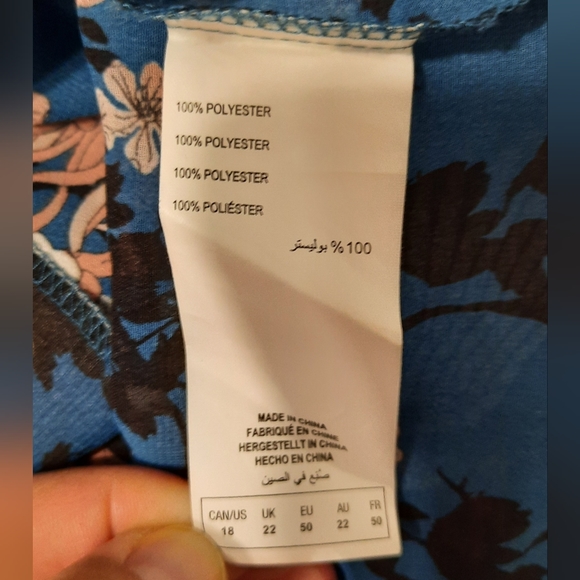 Michel Studio Sheer Print Blouse - Picture 11 of 12